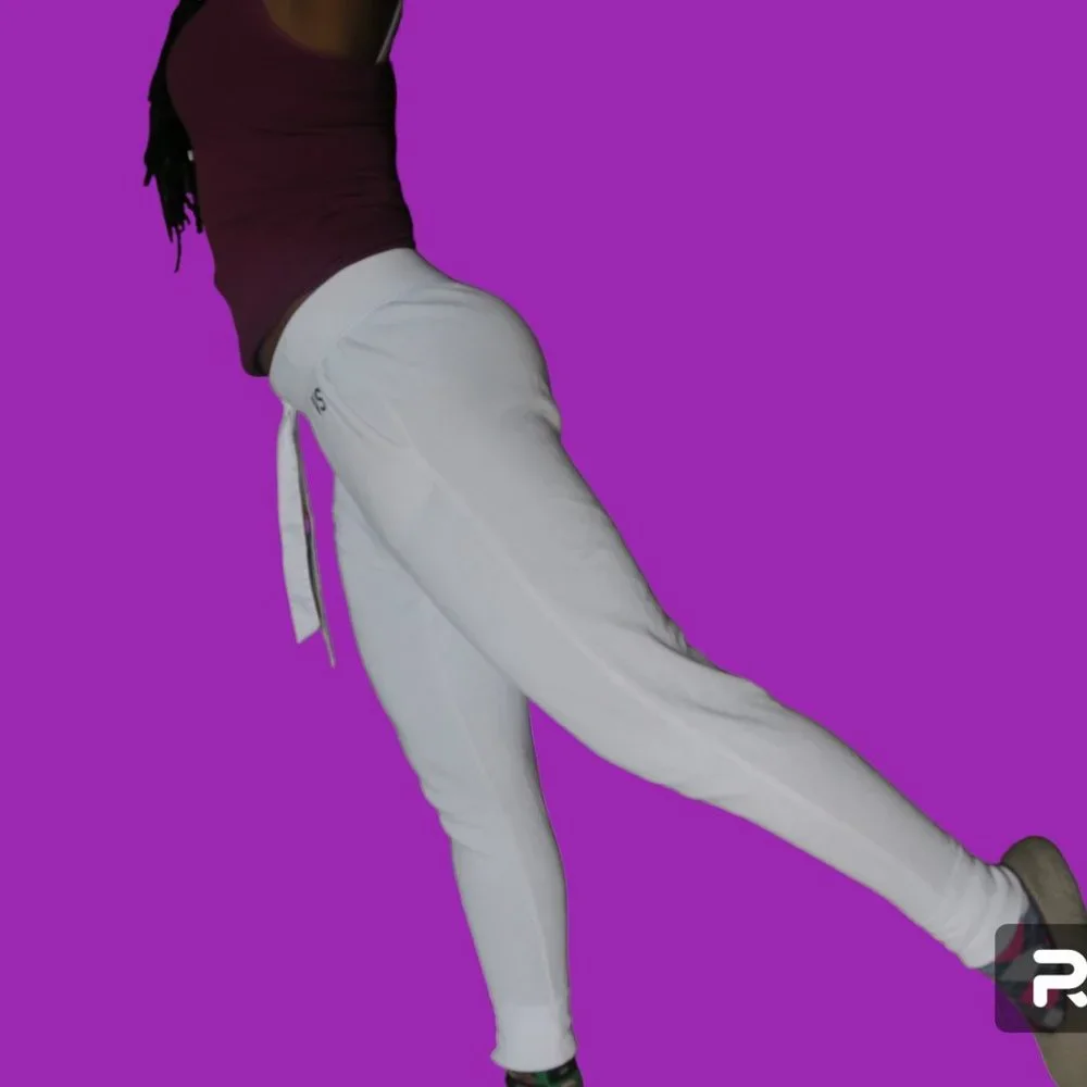 Victoria's Secret "vs" on left leg joggers drawstring sweatpants in white black - Picture 2 of 8